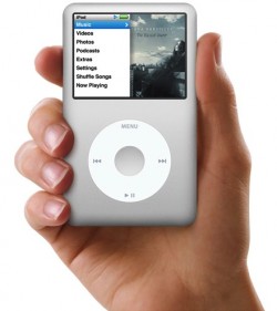 ipod_classic_hand